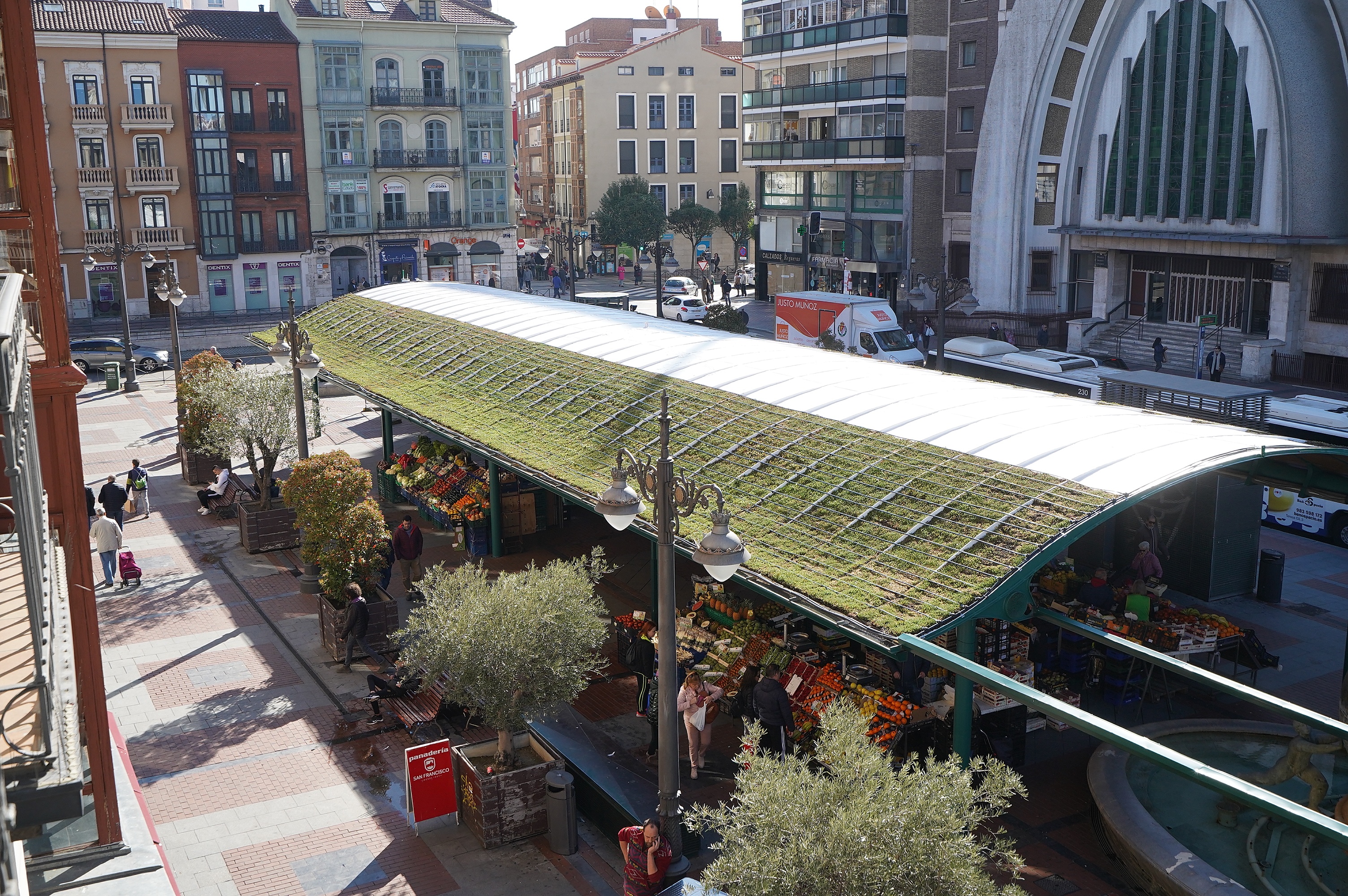 Marquesina Plaza de España. Valladolid.